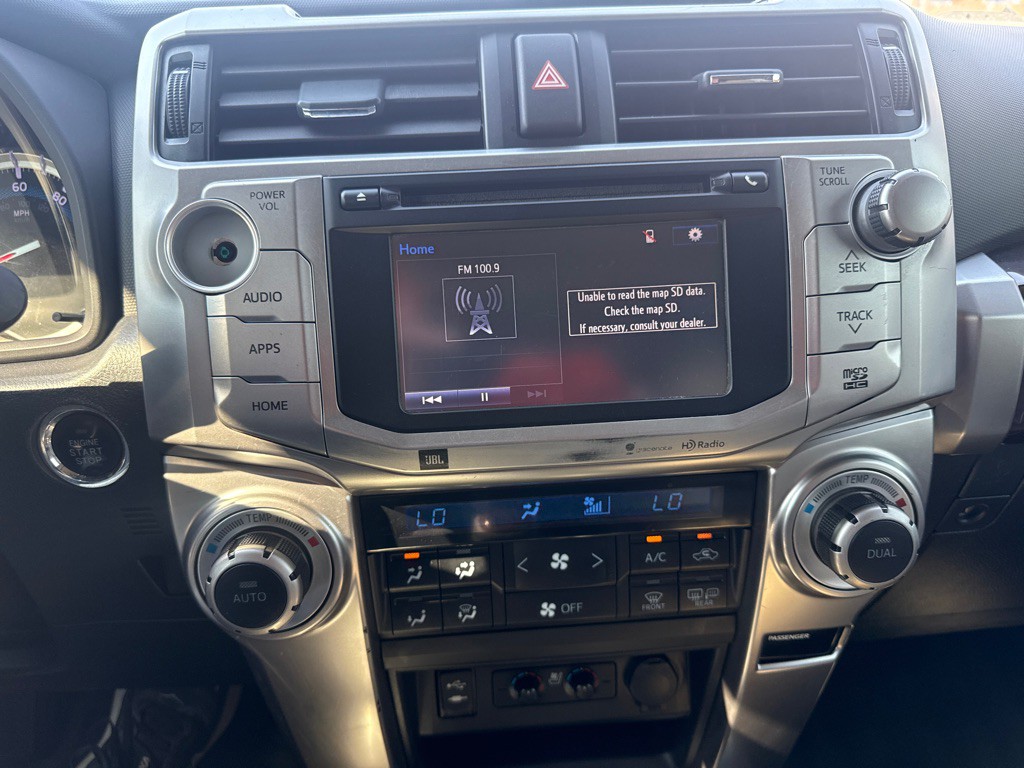 2015 Toyota 4Runner Image 25