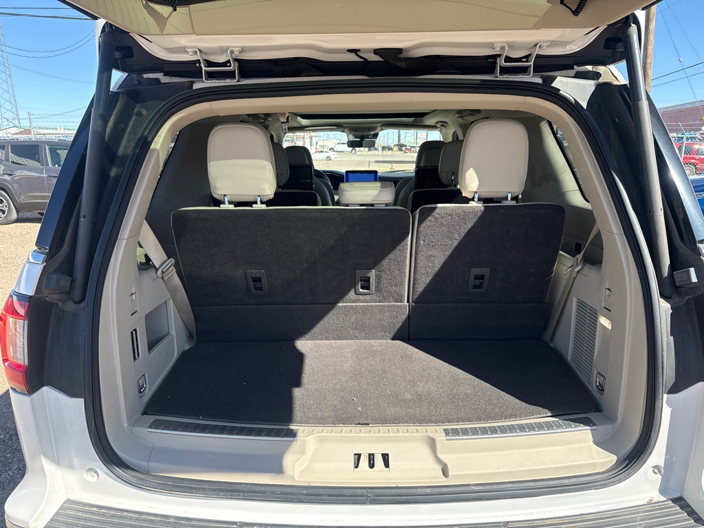 2018 Lincoln Navigator Image 10