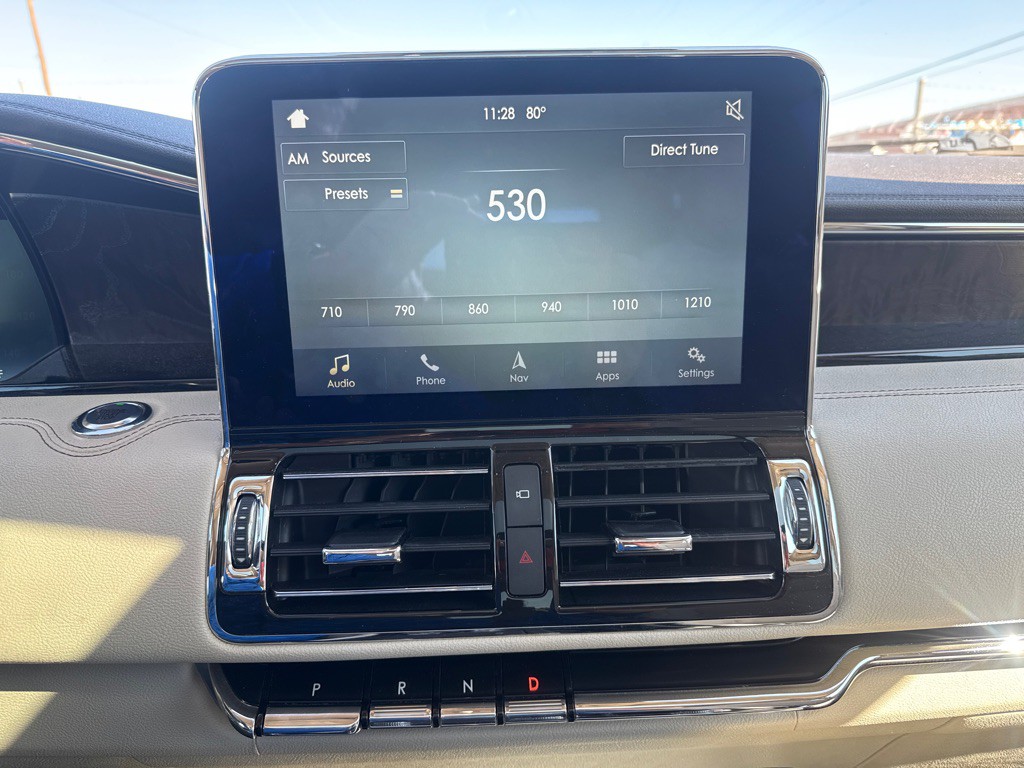 2018 Lincoln Navigator Image 27