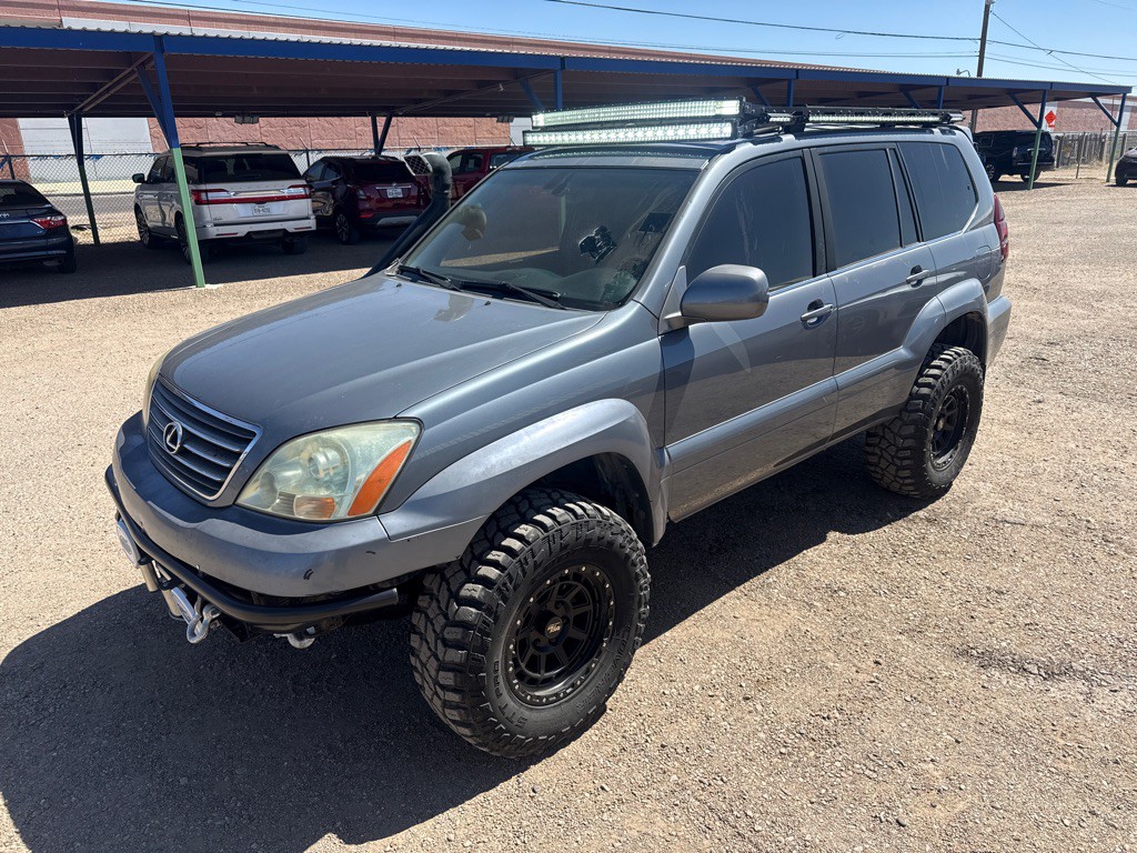 2003 Lexus GX Image 2