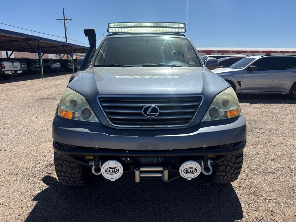 2003 Lexus GX Image 3