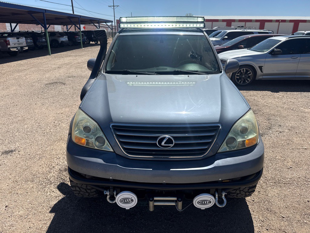 2003 Lexus GX Image 4