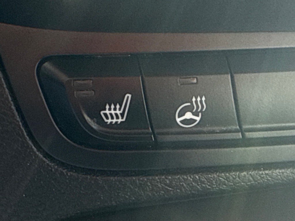 2017 Jeep Renegade Image 28