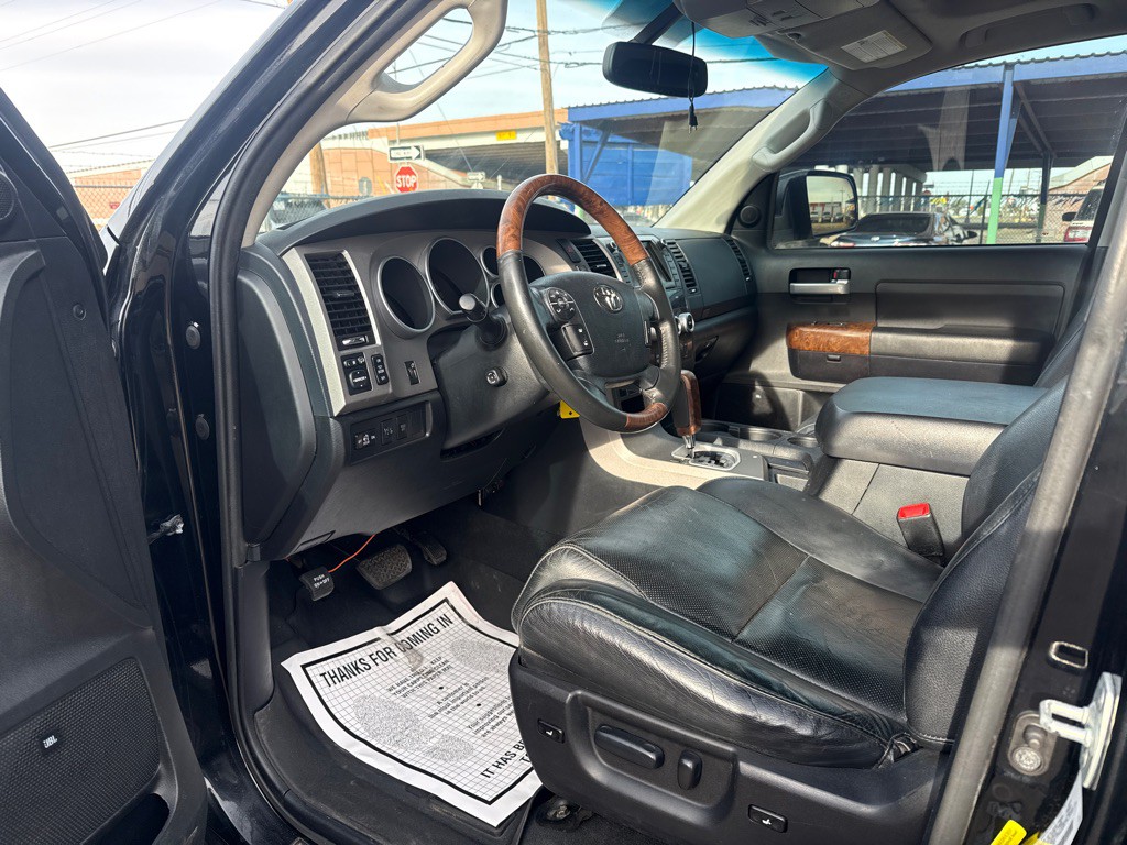 2013 Toyota Tundra Image 16