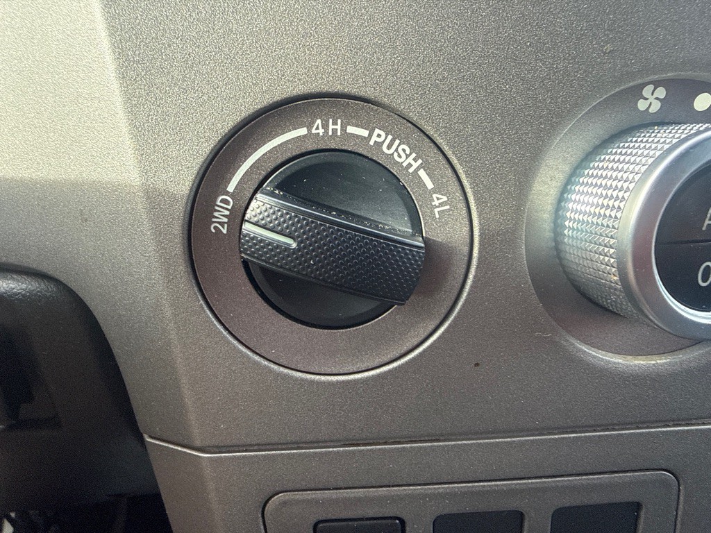 2013 Toyota Tundra Image 23