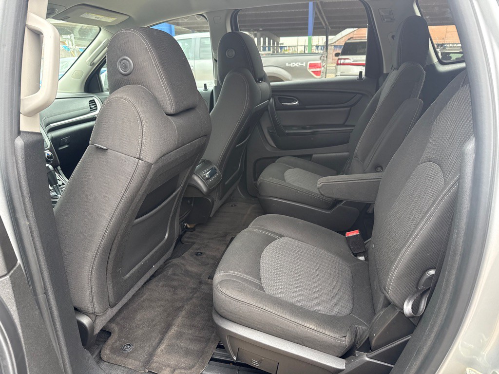 2017 Chevrolet Traverse Image 10