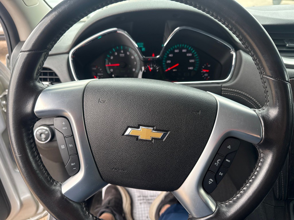 2017 Chevrolet Traverse Image 14