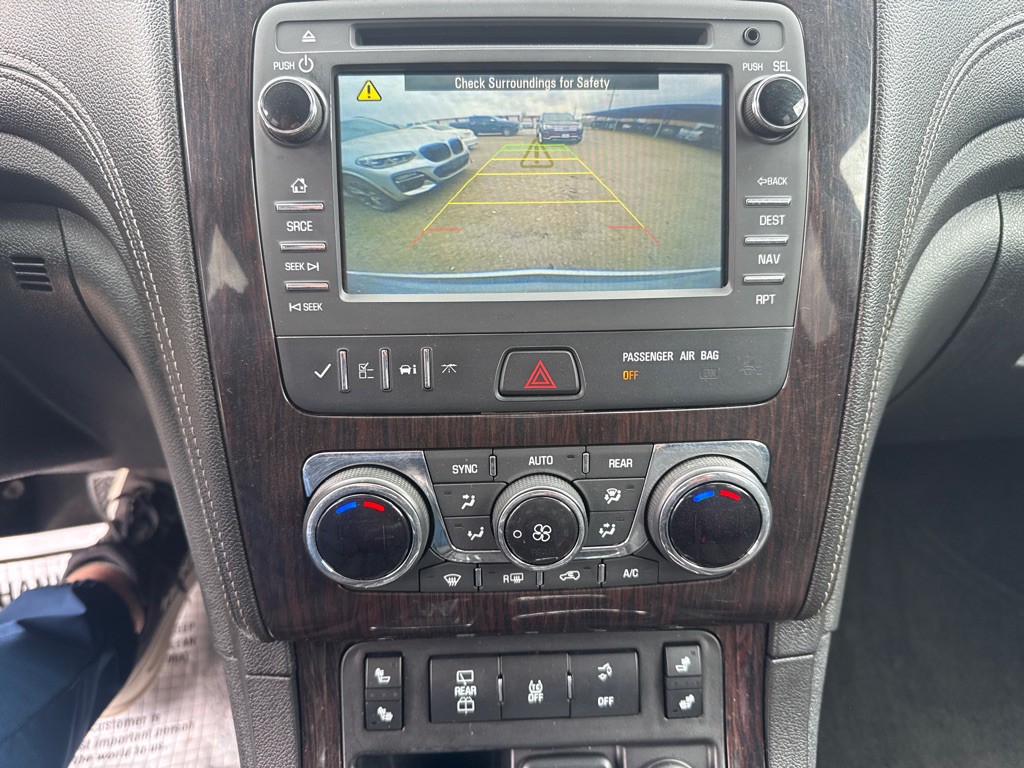 2017 Chevrolet Traverse Image 20