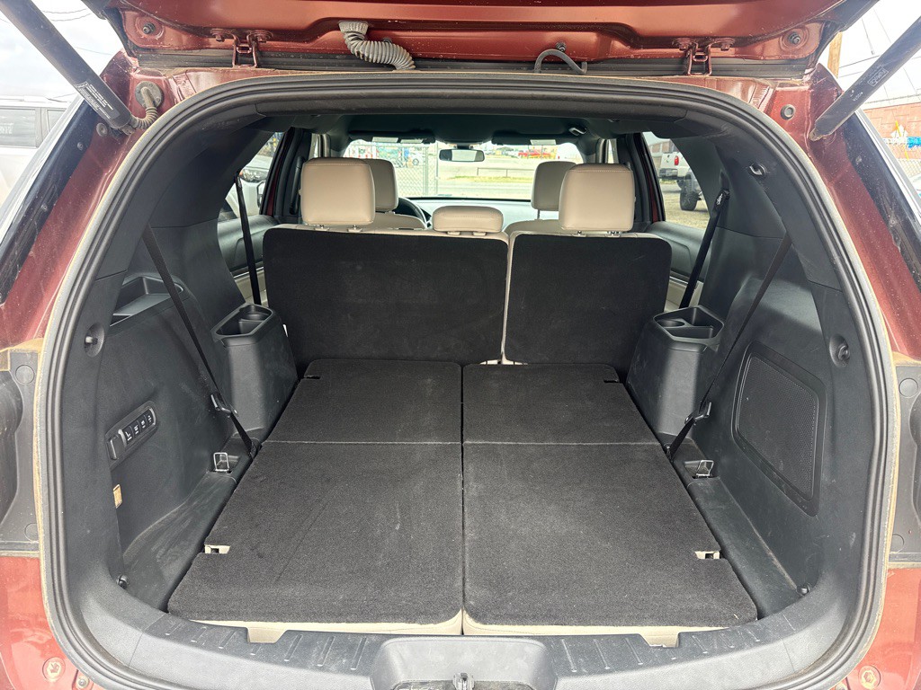 2018 Ford Explorer Image 16