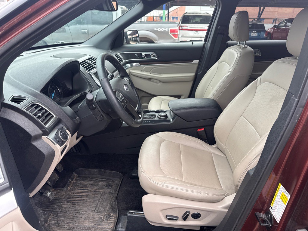 2018 Ford Explorer Image 24
