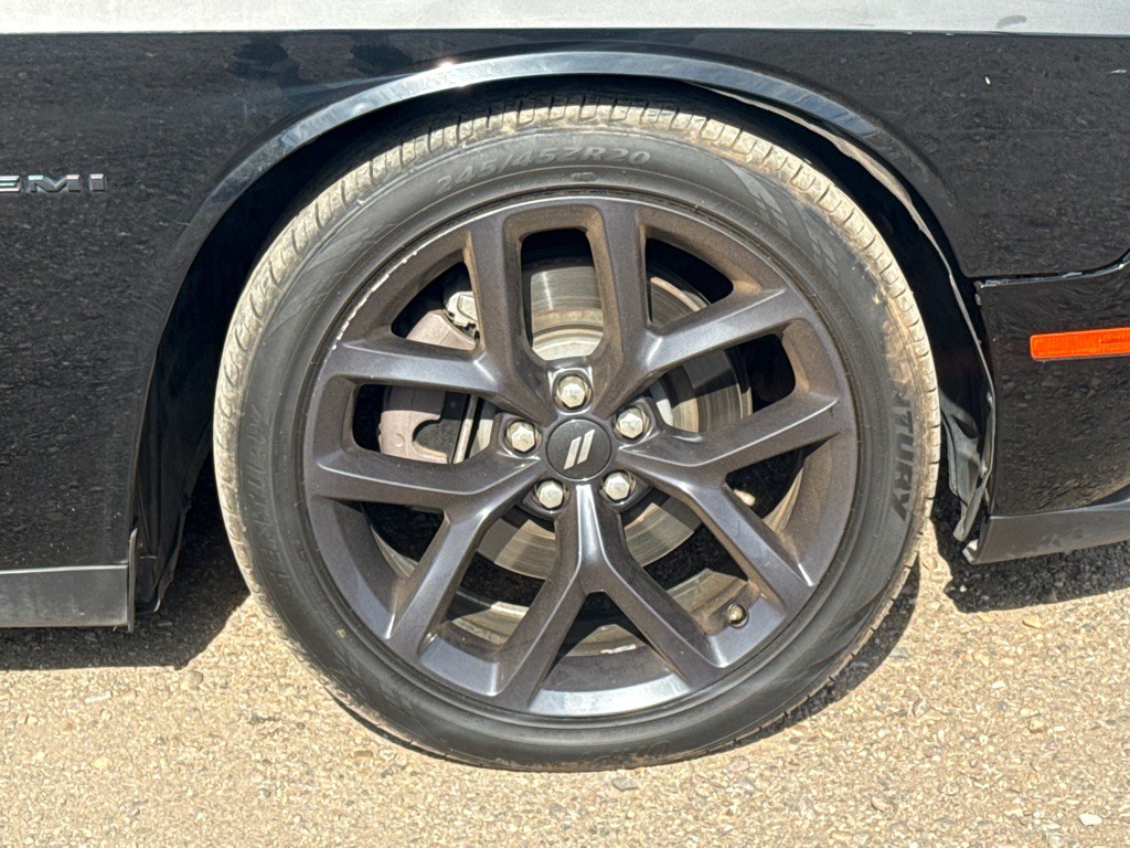 2020 Dodge Challenger Image 8