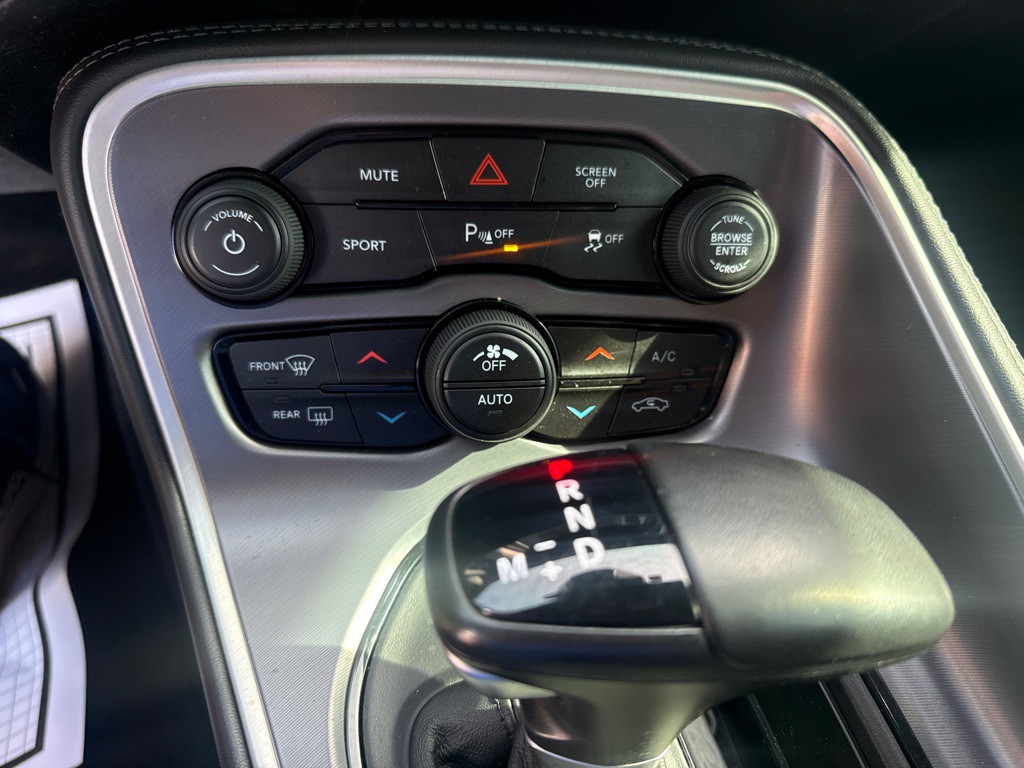 2020 Dodge Challenger Image 29
