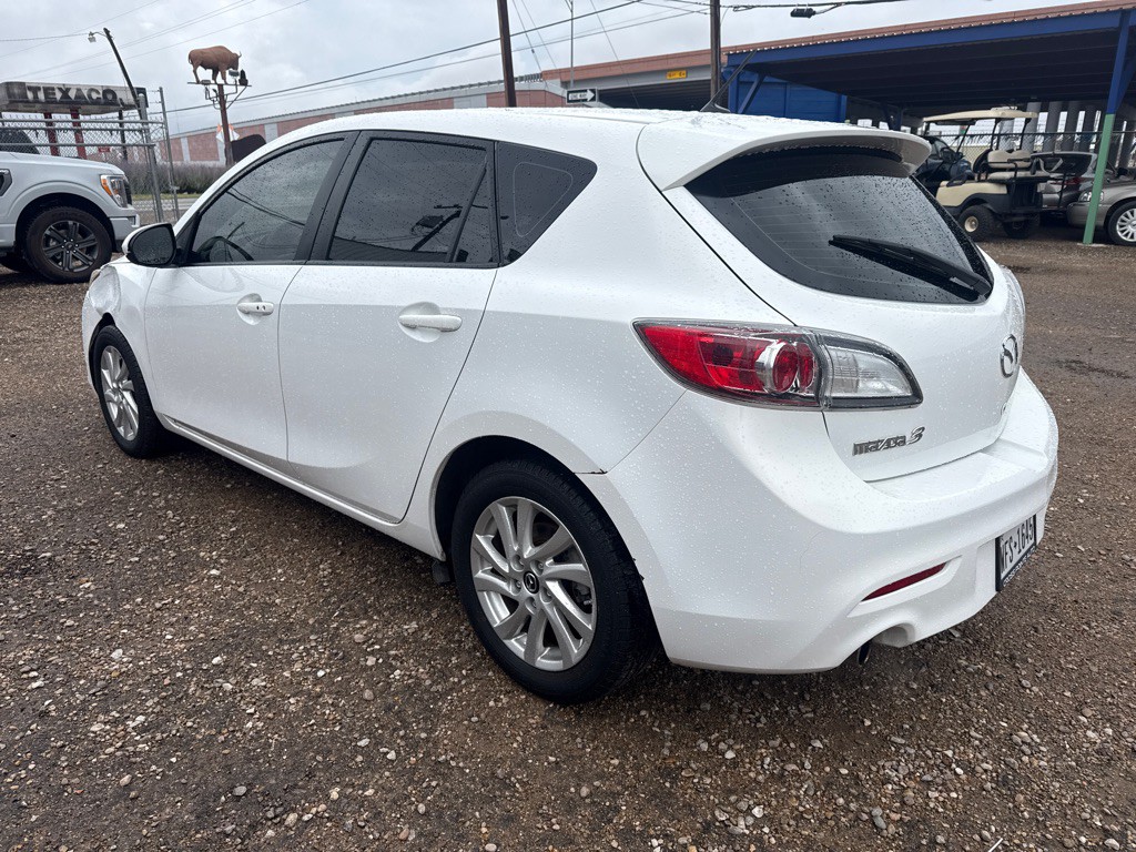 2013 Mazda Mazda3 Image 8
