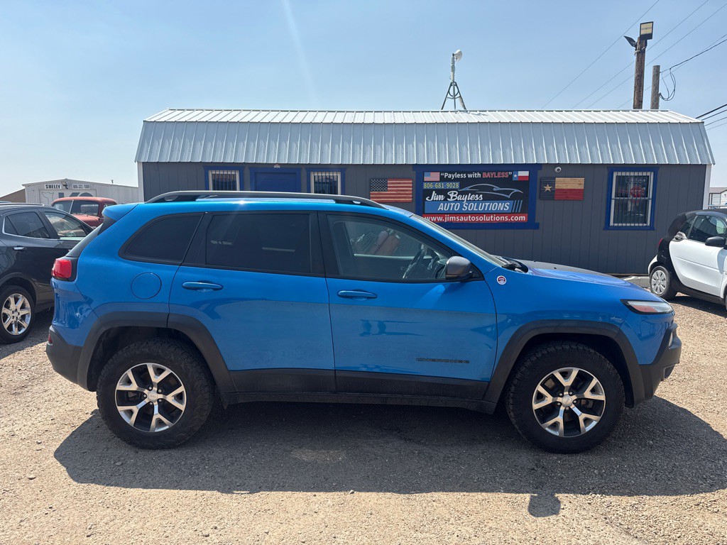 2017 Jeep Cherokee Image 8