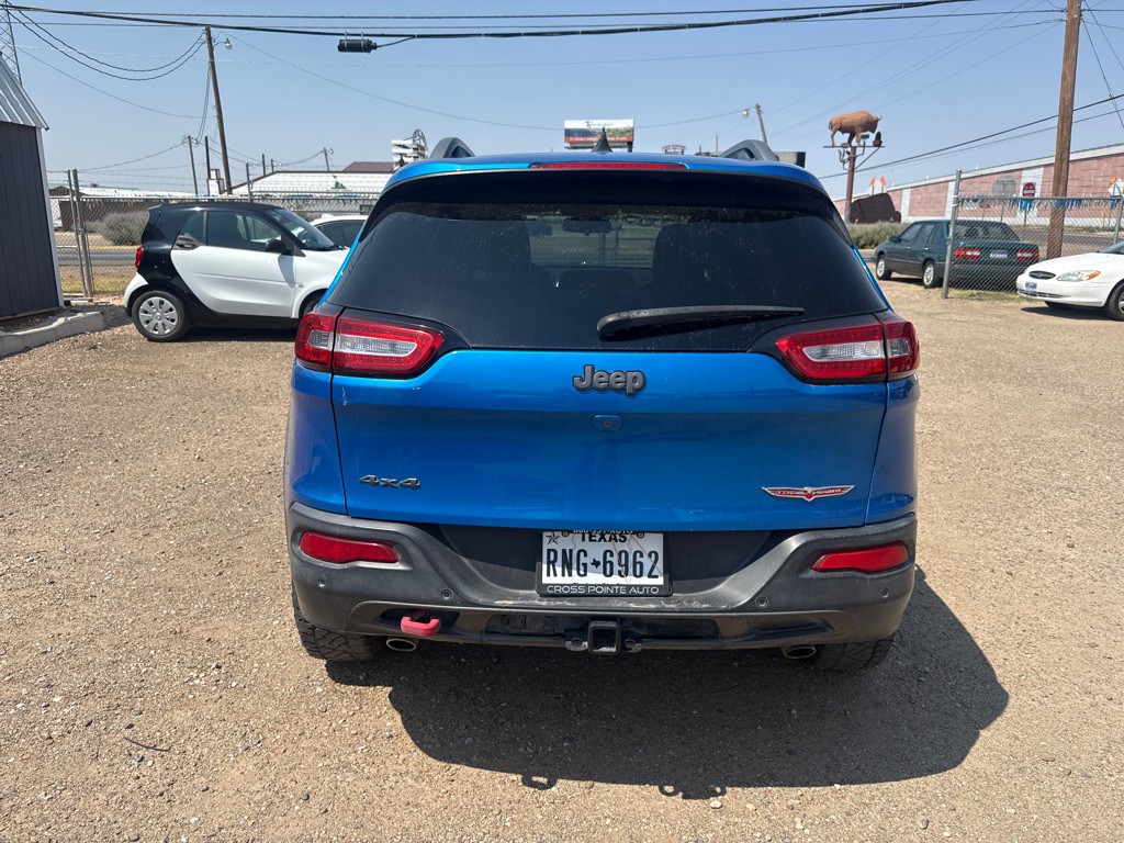 2017 Jeep Cherokee Image 12