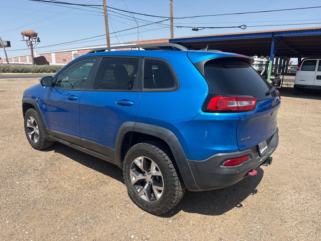 2017 Jeep Cherokee Image 13