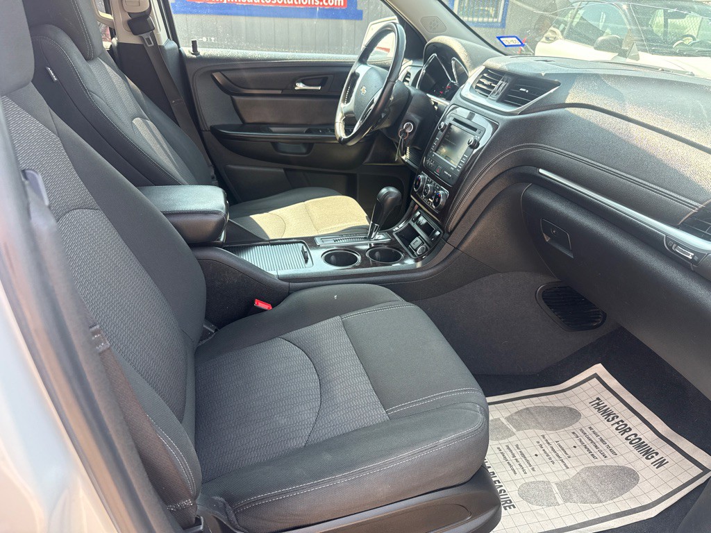 2017 Chevrolet Traverse Image 7