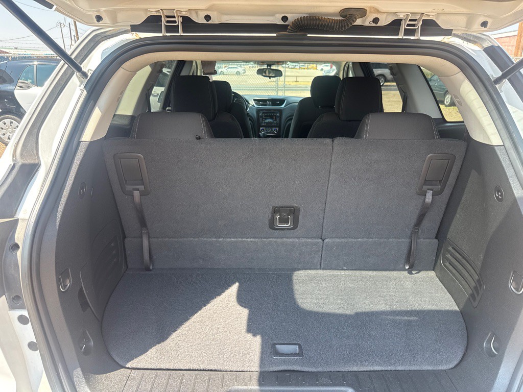 2017 Chevrolet Traverse Image 14