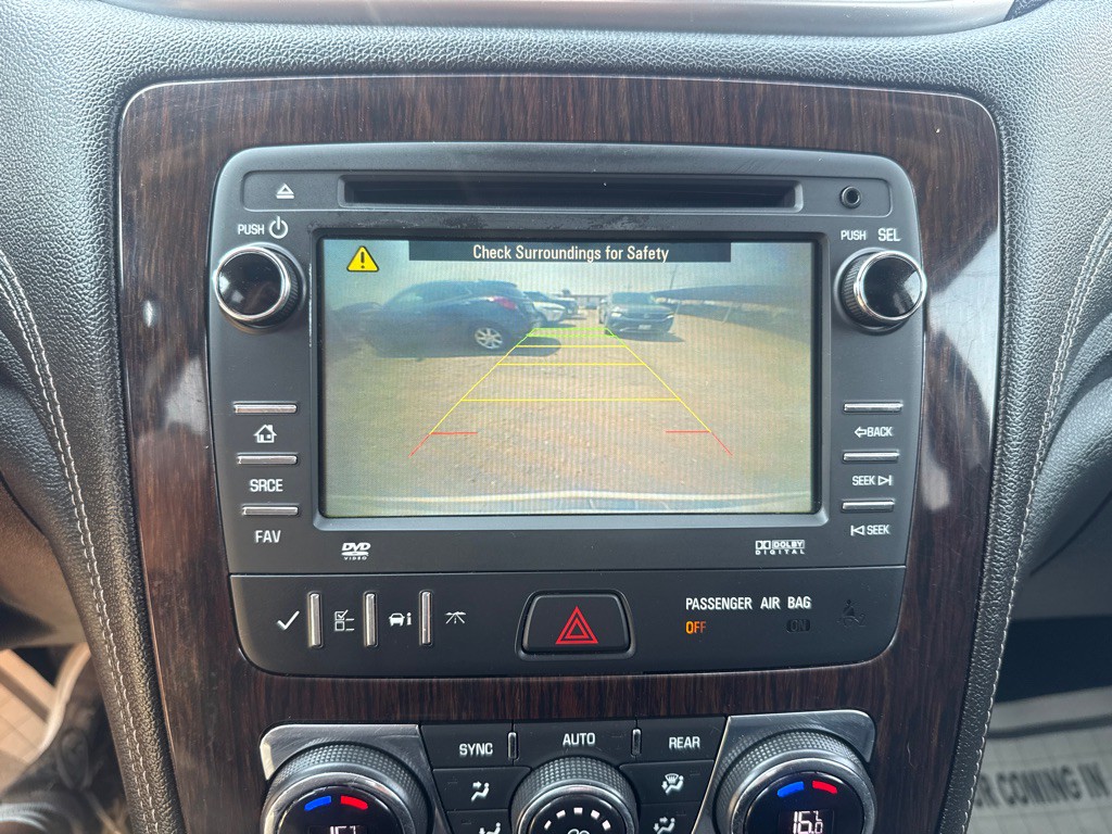 2017 Chevrolet Traverse Image 27