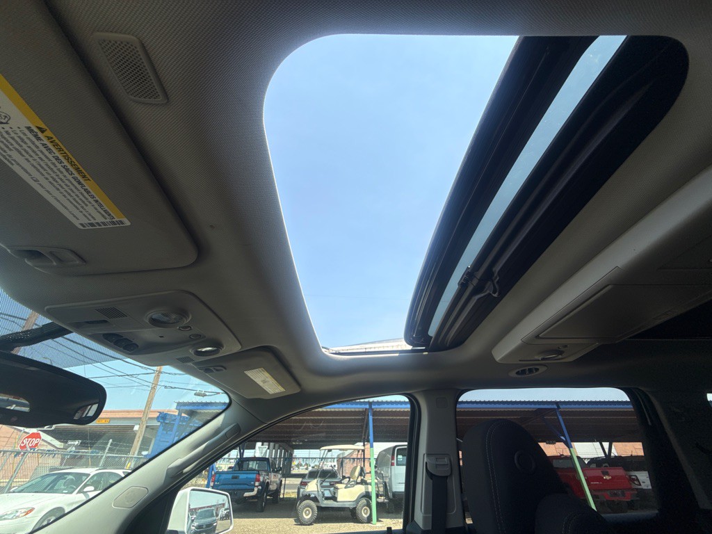 2017 Chevrolet Traverse Image 32