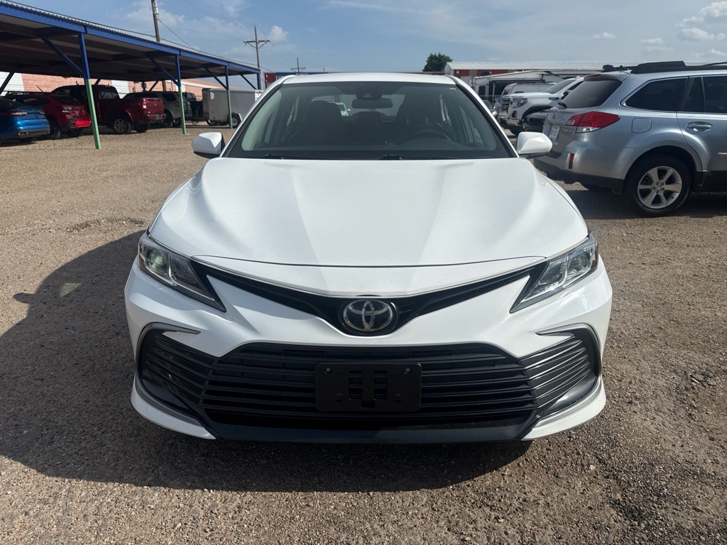 2022 Toyota Camry Image 3