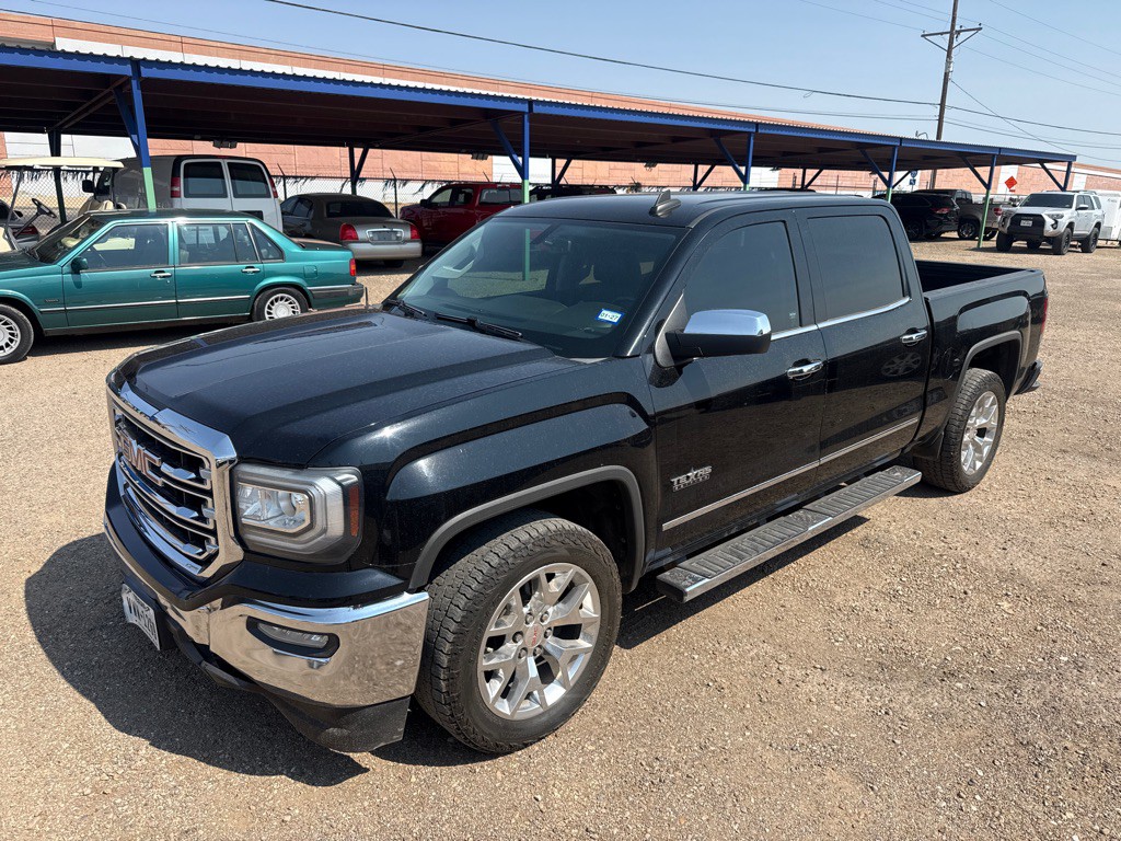 2018 GMC Sierra Image 2