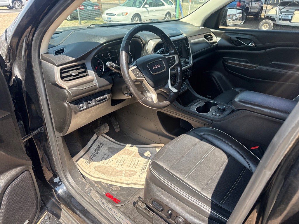 2021 GMC Acadia Image 16