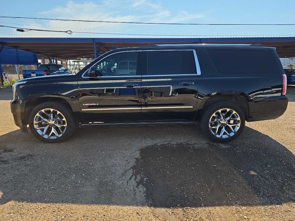 2019 GMC Yukon Image 8