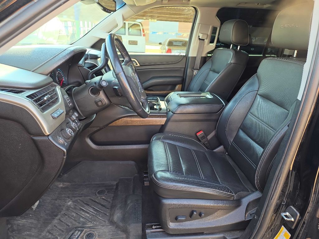 2019 GMC Yukon Image 17