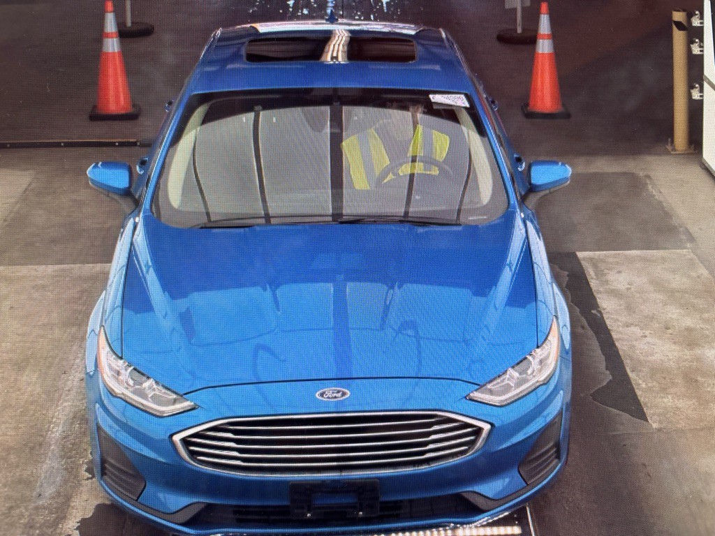 2020 Ford Fusion Image 3