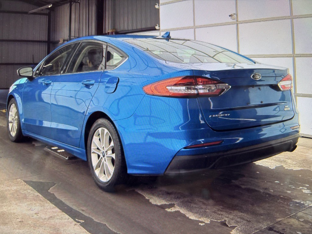 2020 Ford Fusion Image 5