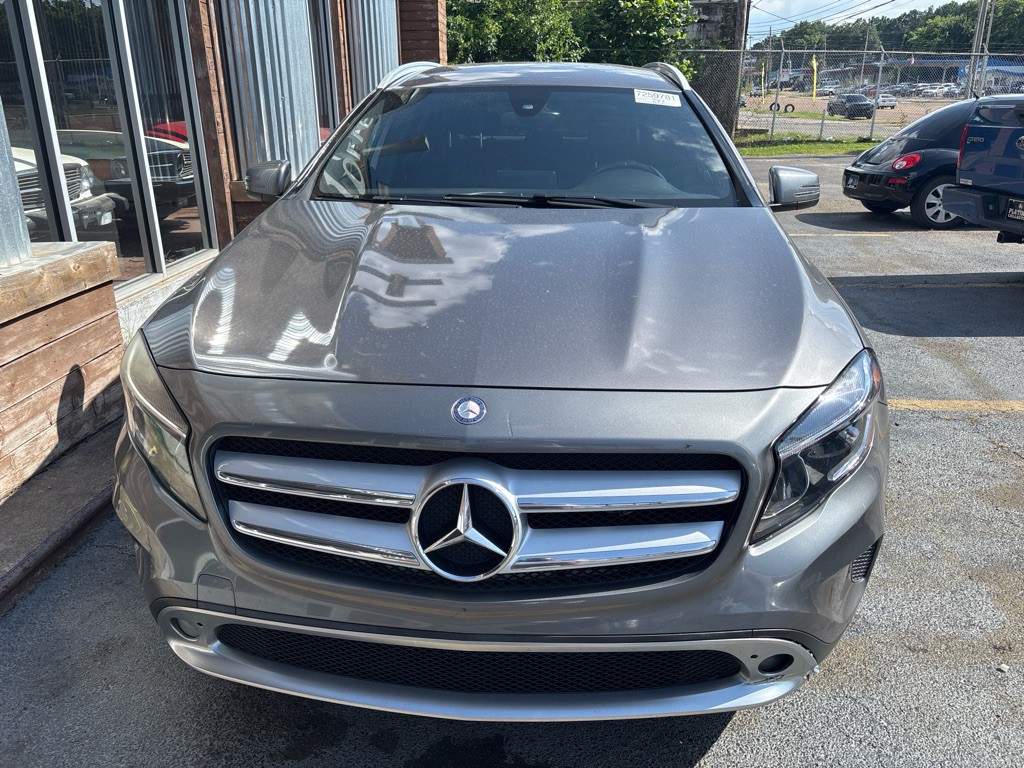 2016 Mercedes-Benz GLA-Class Image 2