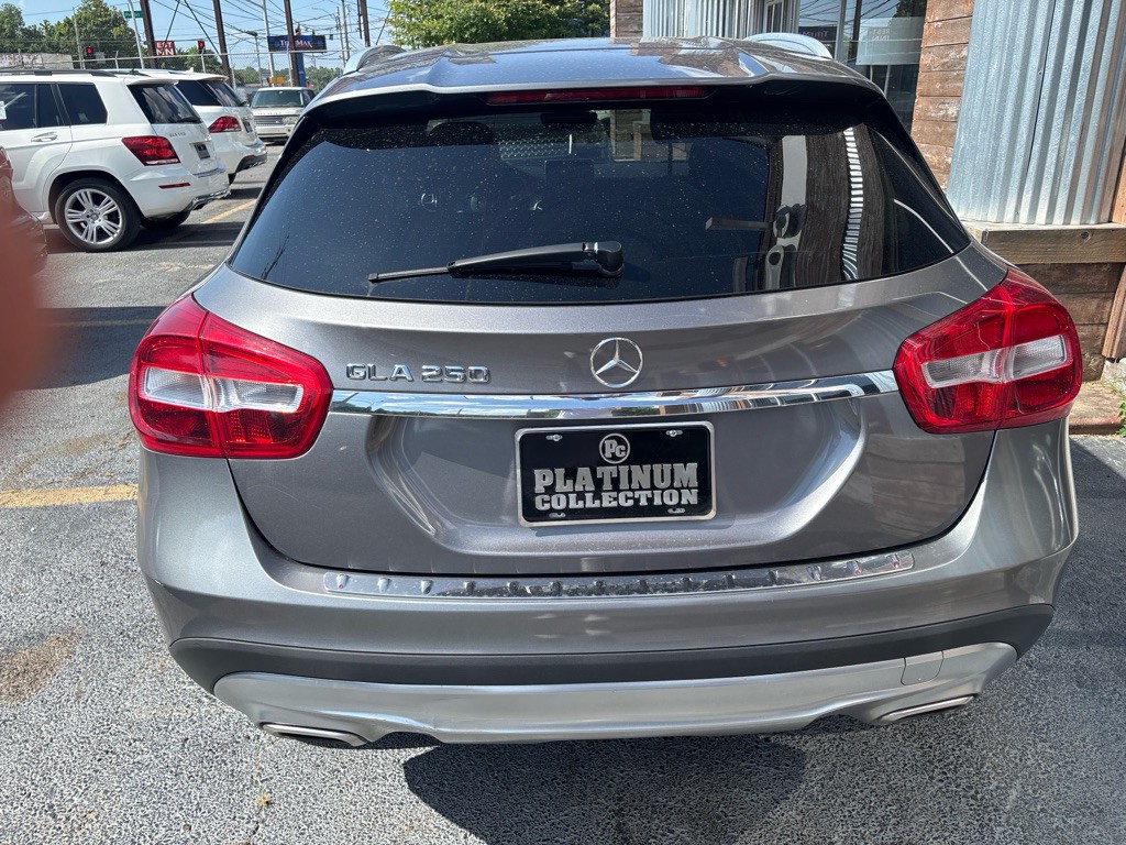 2016 Mercedes-Benz GLA-Class Image 3
