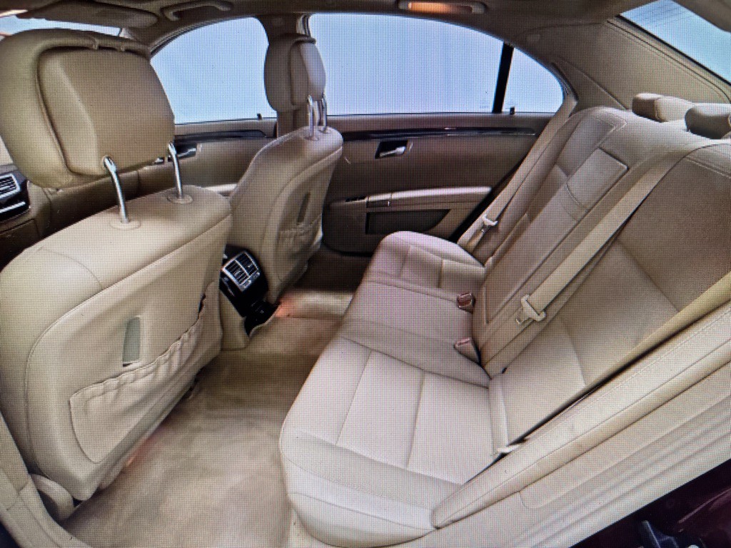 2011 Mercedes-Benz S-Class Image 9