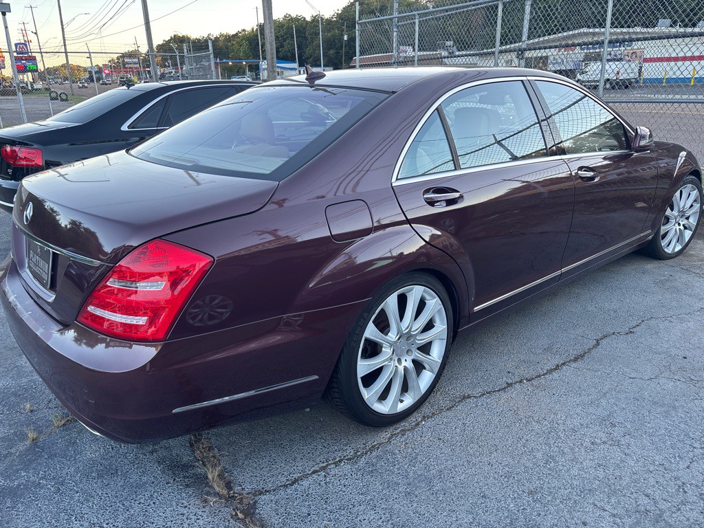 2011 Mercedes-Benz S-Class Image 14