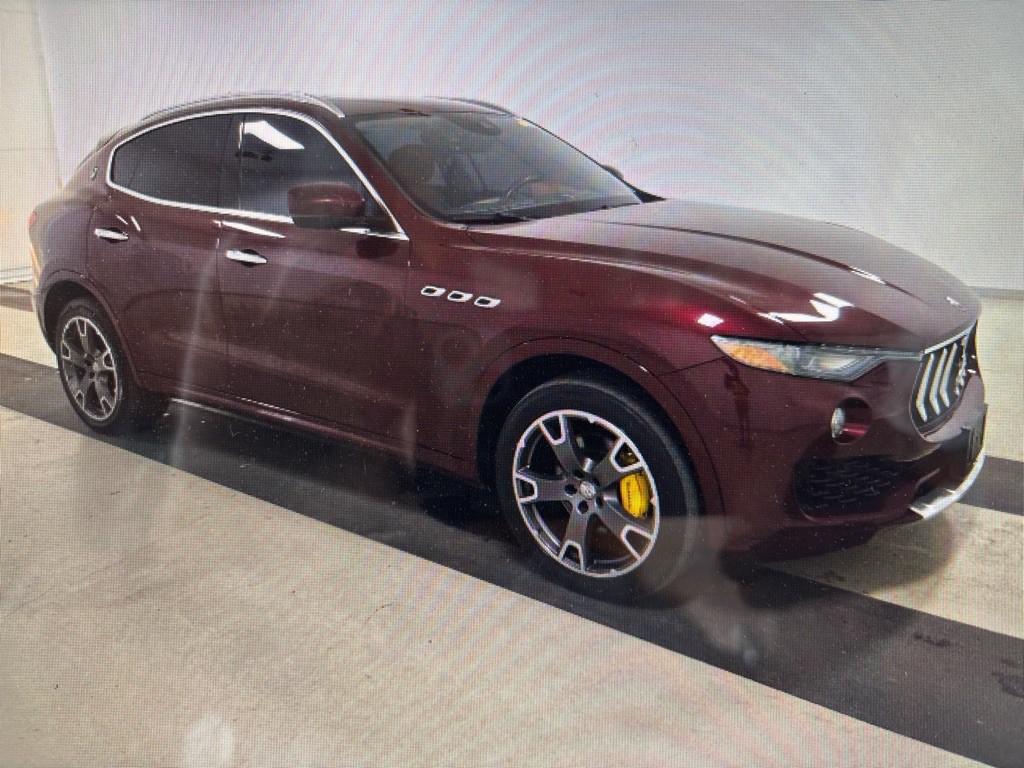 2017 Maserati Levante Image 2