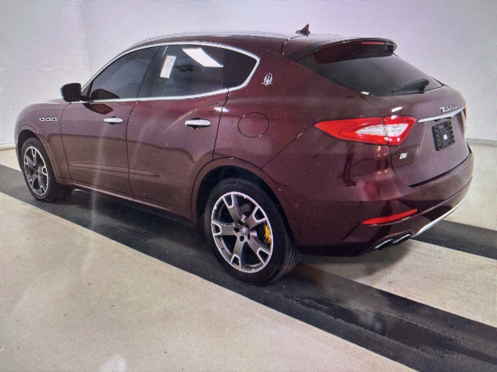 2017 Maserati Levante Image 3