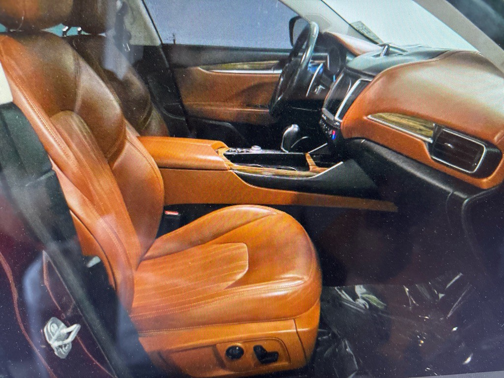 2017 Maserati Levante Image 8