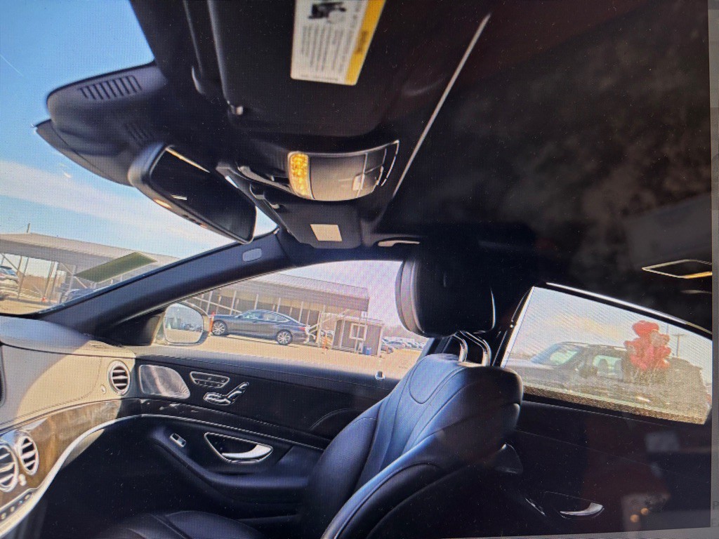 2015 Mercedes-Benz S-Class Image 10