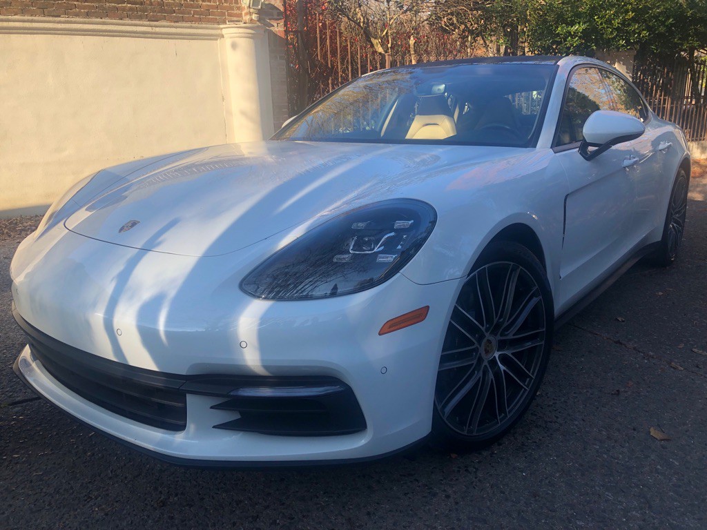 2017 Porsche Panamera Image 6