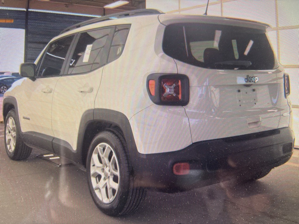 2018 Jeep Renegade Image 3