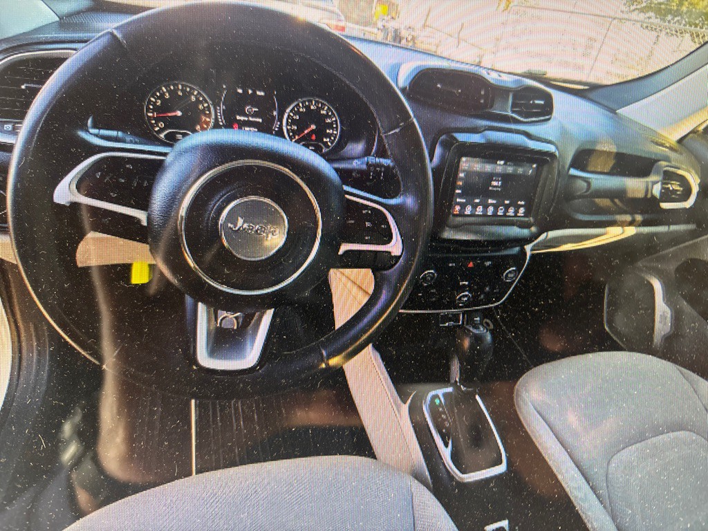 2018 Jeep Renegade Image 6