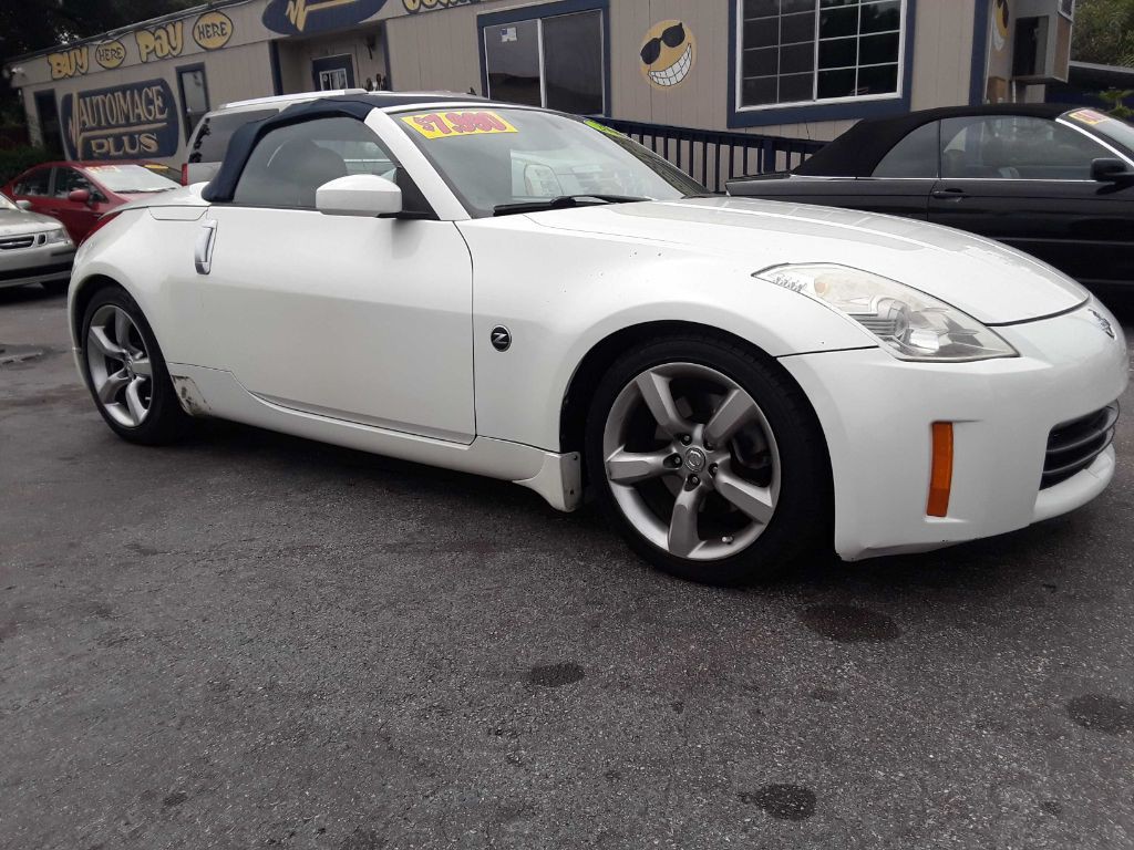 2006 Nissan 350Z Image 8