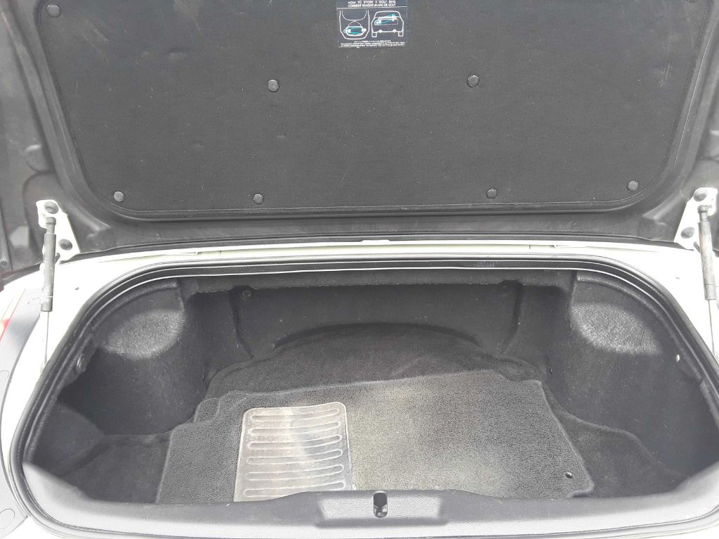 2006 Nissan 350Z Image 21