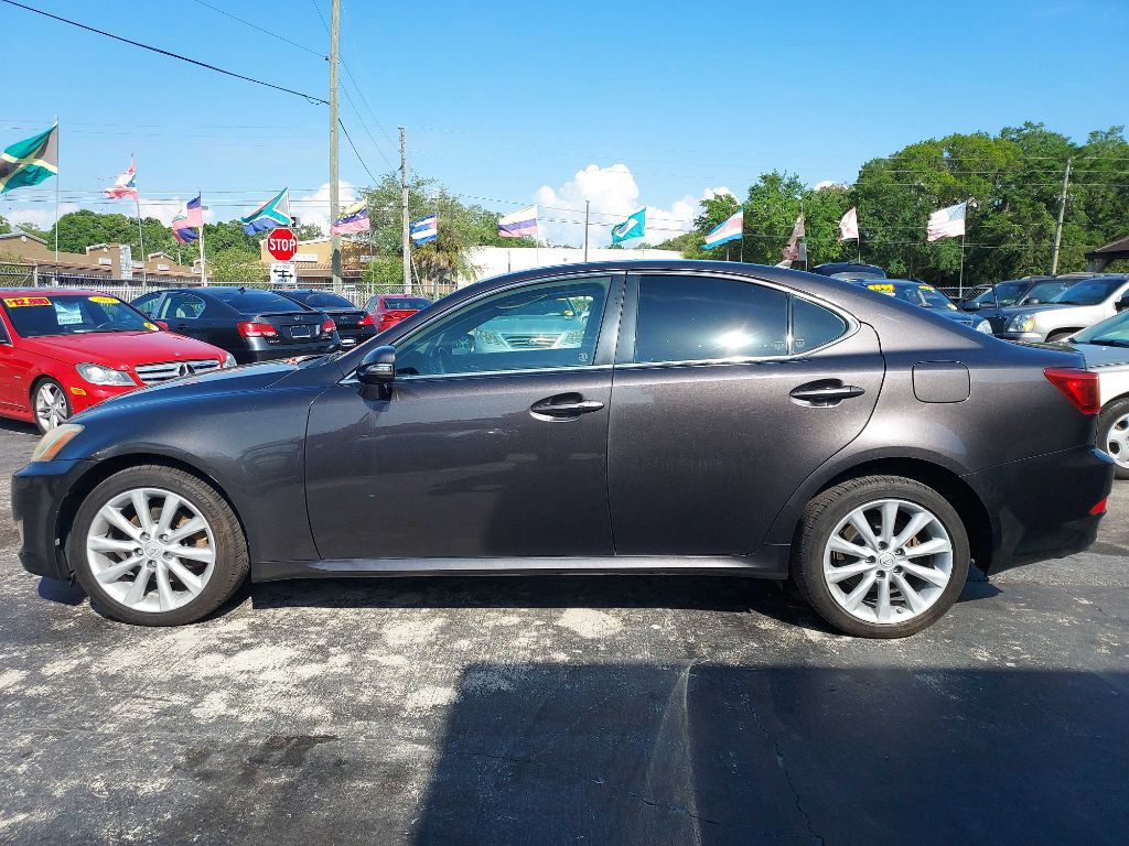 2009 Lexus IS Image 5