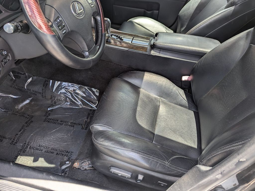 2009 Lexus IS Image 13