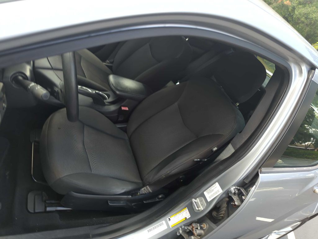 2013 Dodge Avenger Image 10