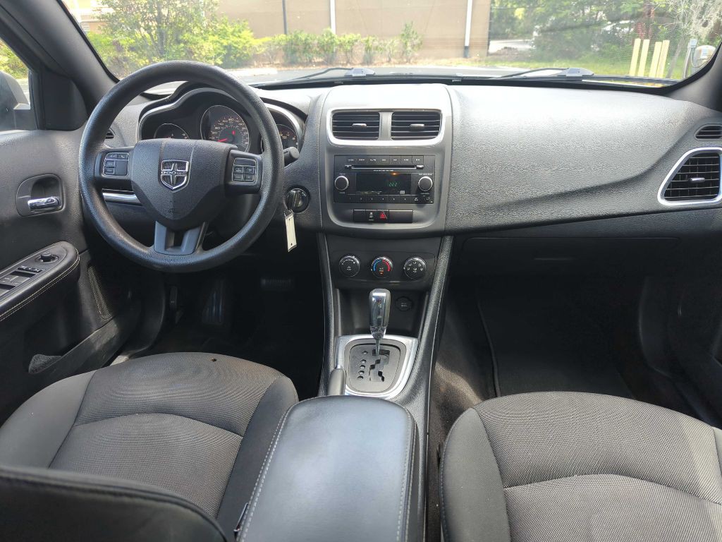 2013 Dodge Avenger Image 14