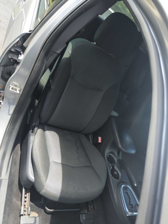 2013 Dodge Avenger Image 16