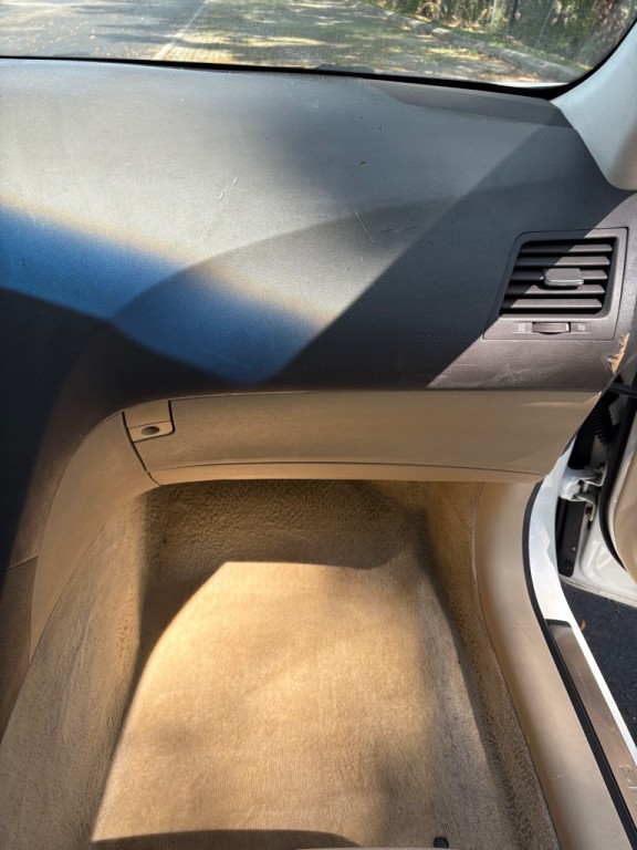 2009 Lexus ES Image 17